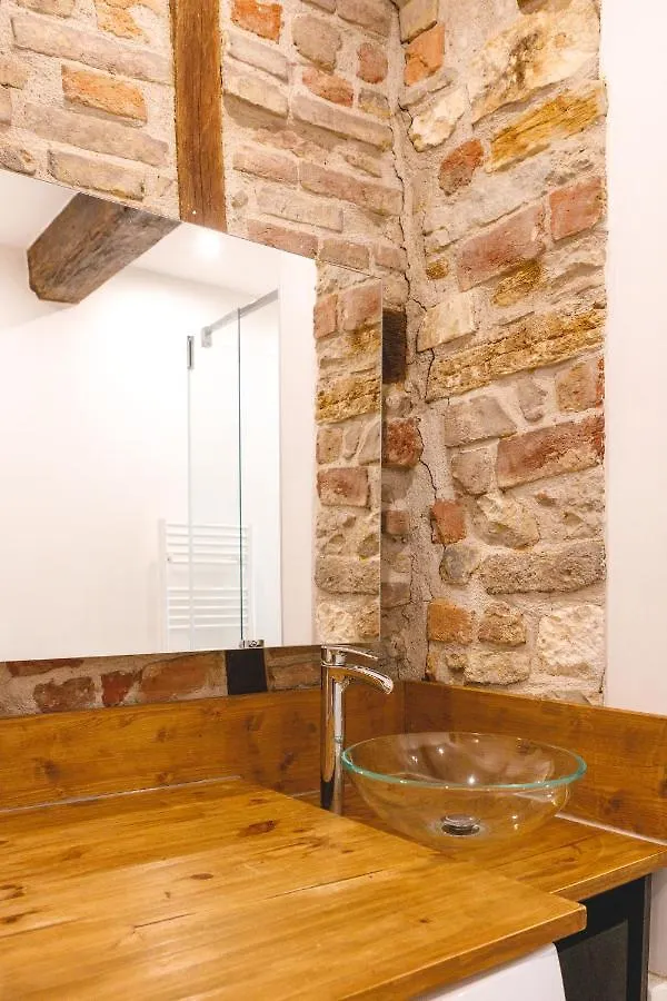 Appartement Hypercentre Rdc - New Location Bourg-en-Bresse Apartment